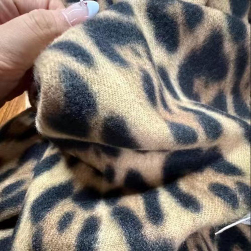 Bufanda de leopardo de diseño  - Woven Scarf Blanket reseña y precio