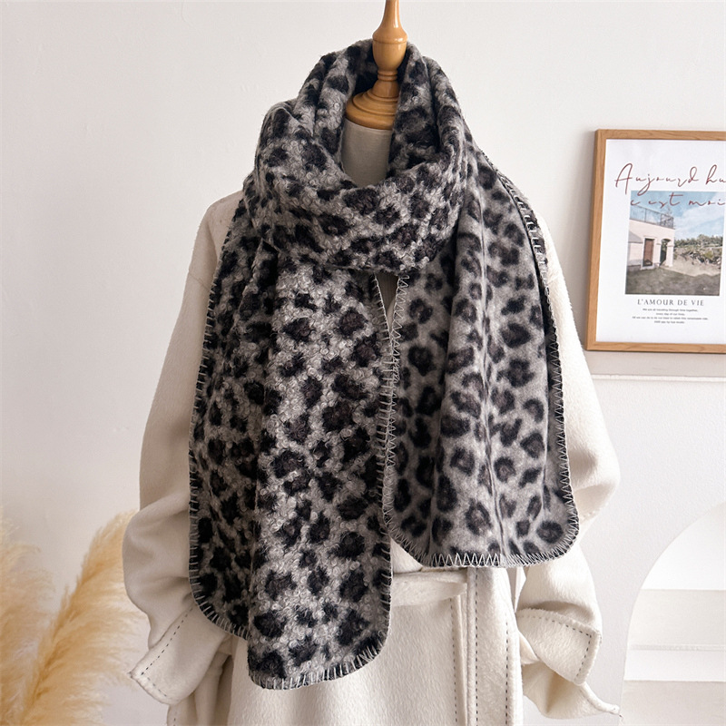 Bufanda de Leopardo para Otoño - Woven Scarf Blanket reseña y precio