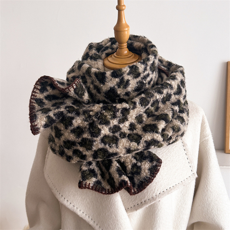 Bufanda de Leopardo para Otoño - Woven Scarf Blanket reseña y precio