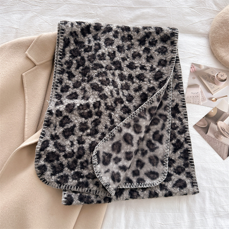 Bufanda de Leopardo para Otoño - Woven Scarf Blanket reseña y precio